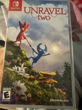 Nintendo Unravel Two – Red & Blue Yarn Characters